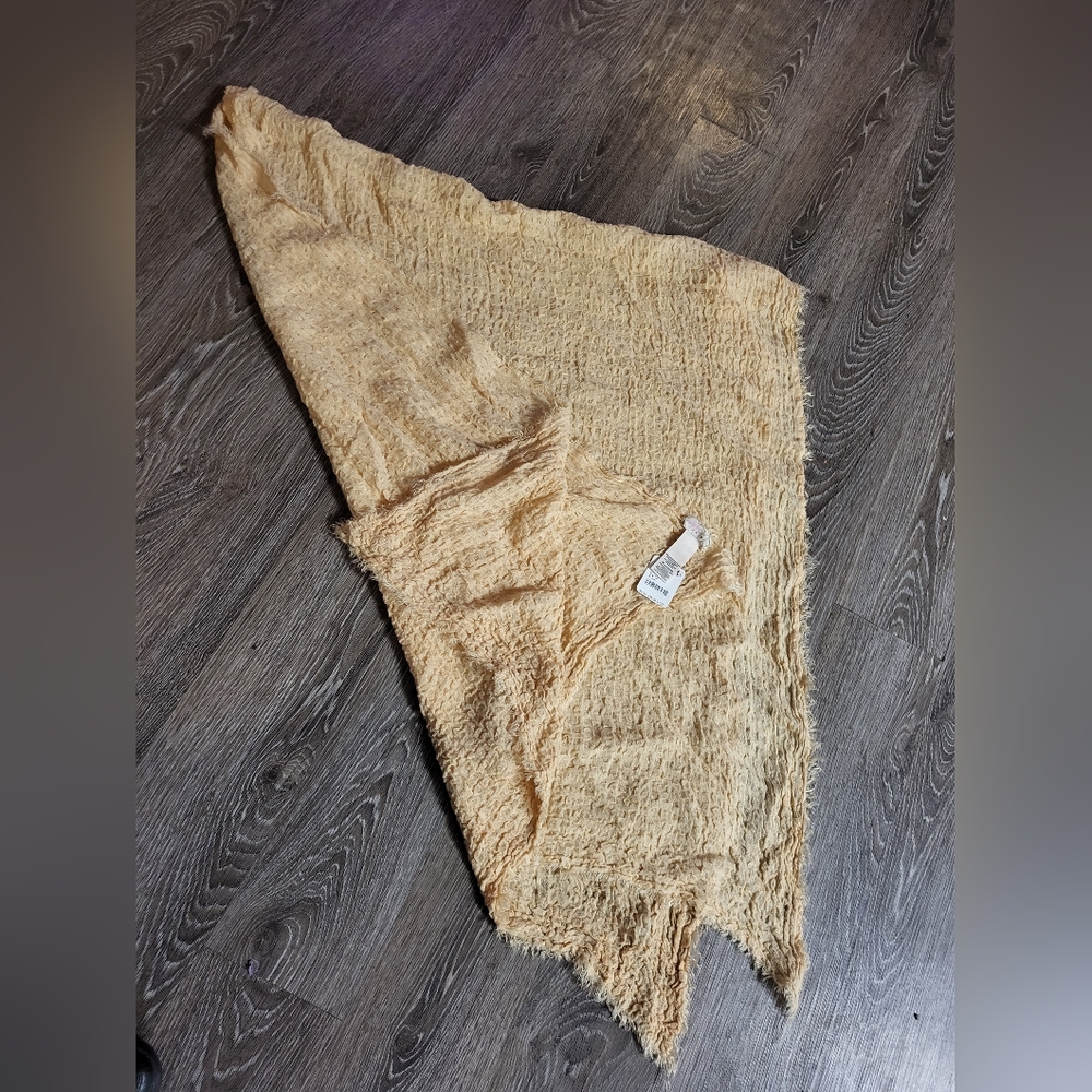 Free people scarf NWT